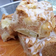 Romanian Apple Cake