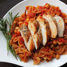 Skillet Whole Wheat Pasta with Chicken and Chickpeas