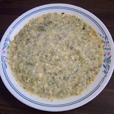 Easy Broccoli Cheese Soup