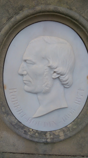 Tombe De Jean-Eugène Robert Houdin