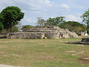 Zona Arqueologica del Parque