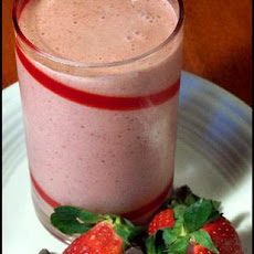 Chocolate Strawberry Clean out the Fridge Smoothie
