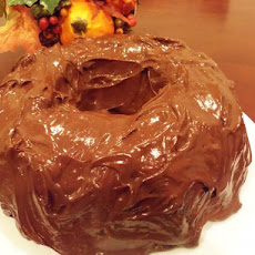 Chocolate Pound Cake With Chocolate Glaze