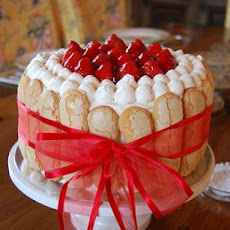 Fresh Oj and Strawberry Cream Cake