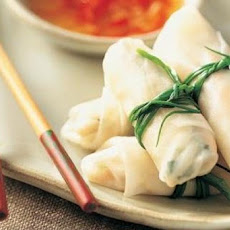 Lemon Grass and Chicken Summer Rolls