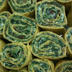 Easy Spinach-Bacon Tortilla Roll-Ups