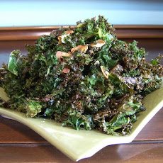 Crispy Everything Kale Chips