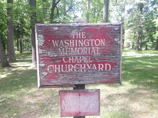 Washington Memorial Chapel Churchyard - Valley Forge