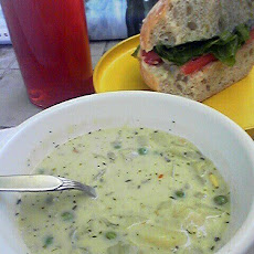Quick Veggie-Cheese Chowder