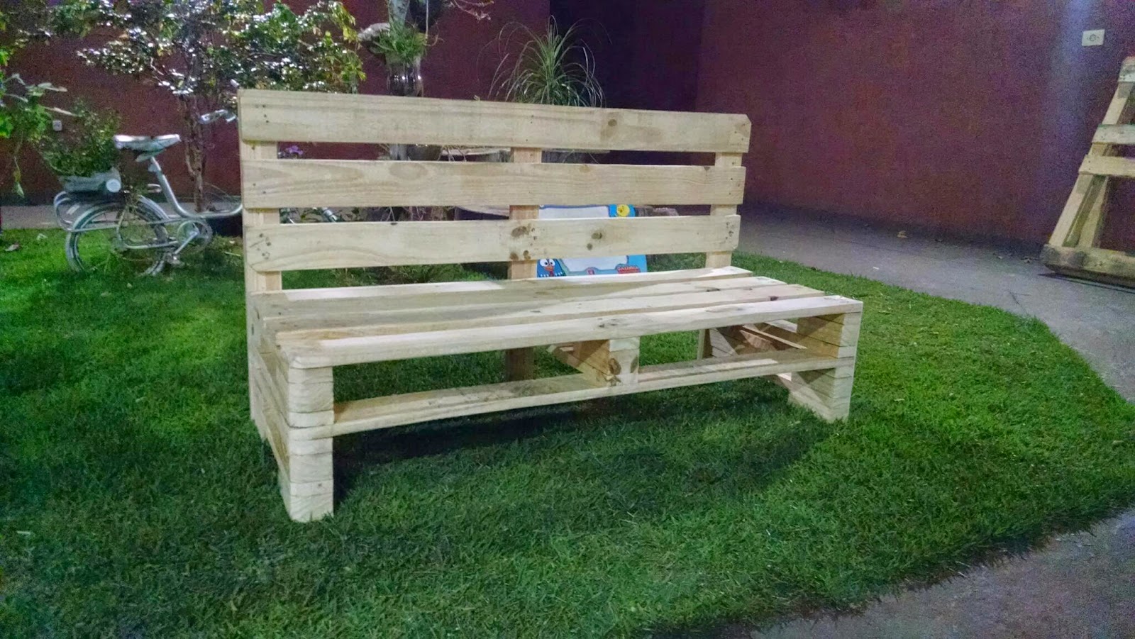 Casa Paletes Móveis Rústicos Sofá de paletes.