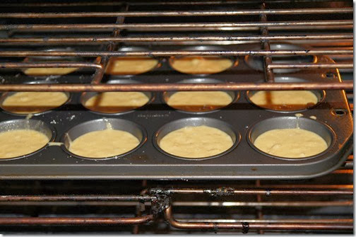 Pumpkin Cloud Dough into Muffins Pumpkin Cloud Dough into Muffins