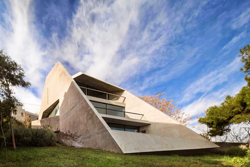 03-kallitechnoupolis-tense-architecture.jpg