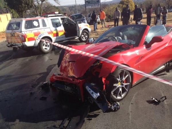 [ferrari-california-crash-south-africa-johannesburg-september-2013%255B3%255D.jpg]