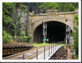 Harpers_Ferry_tunnel