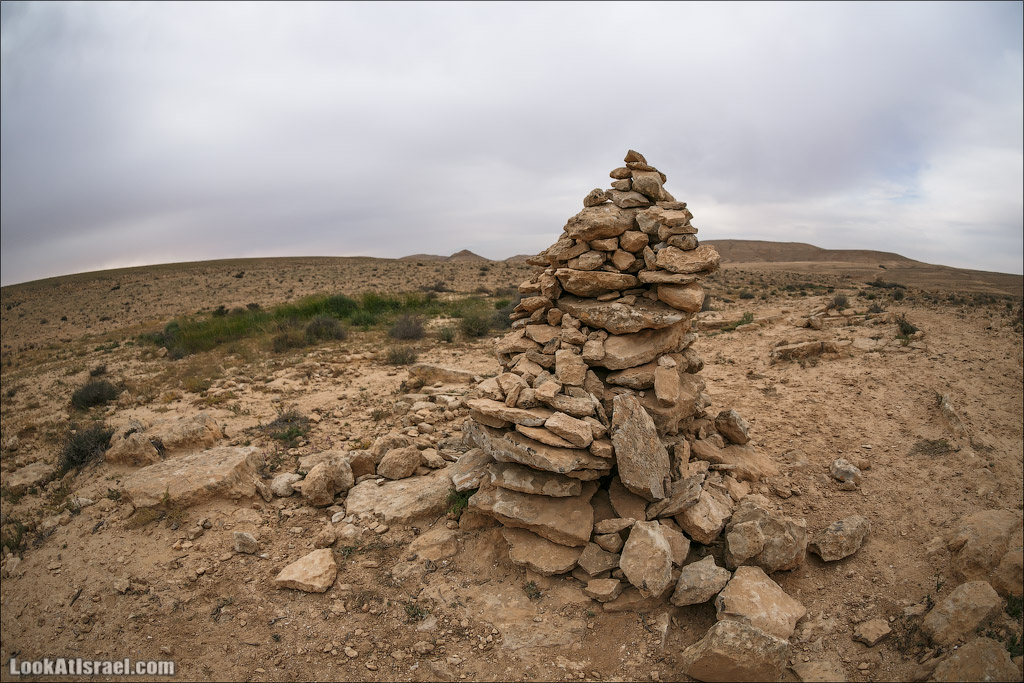 Водоёмы (колодцы) Луц | Lutz cisterns | בורות לוץ | LookAtIsrael.com - Фото путешествия по Израилю