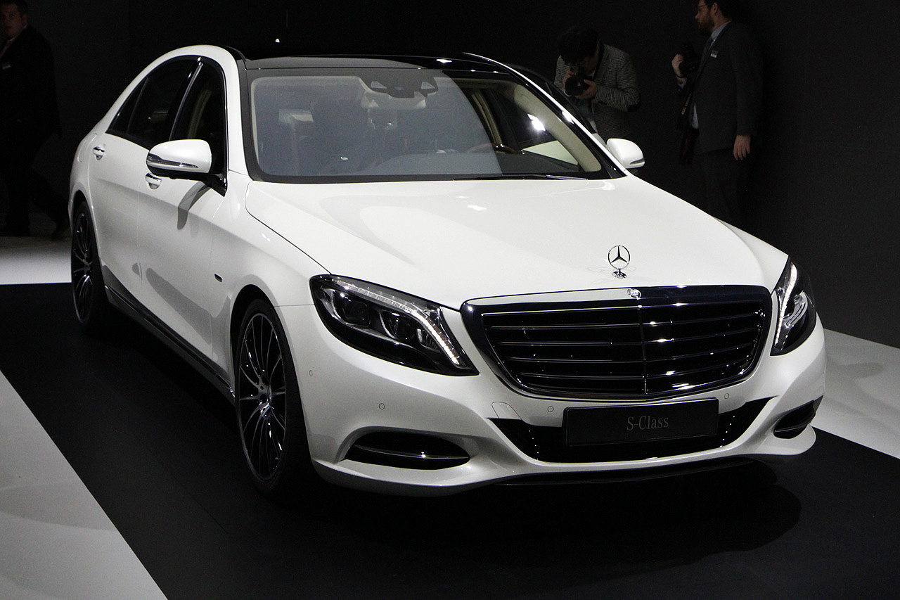 Mới-2014-Mercedes-S-Series-10.jpg