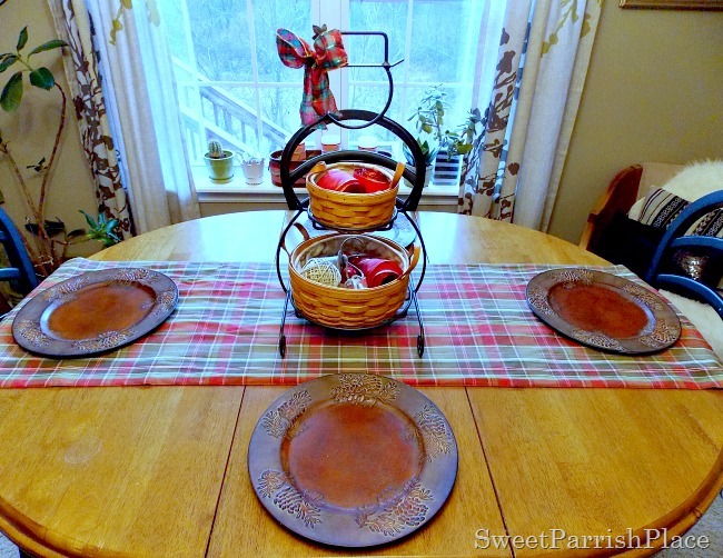 [christmas%2520dining%2520table%255B3%255D.jpg]
