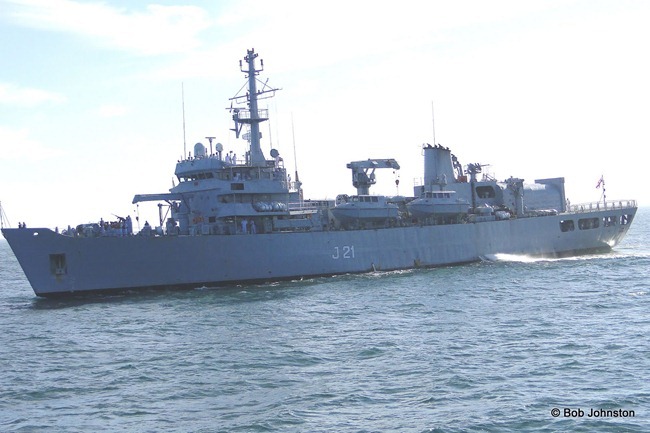INS-Darshak-Indian-Navy-Ship-South-Africa-02