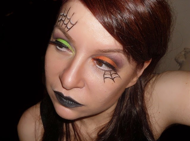 04-halloween-web-witch-makeup-look