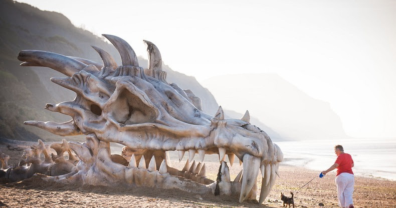 Giant Dragon Skull on an English Beach Promotes “Game of Thrones” | Amusing  Planet