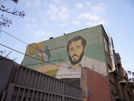 06. Picturi murale Teheran.JPG