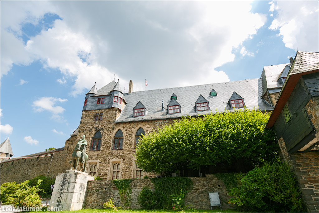 LookAtEurope.com | Европейские фото путешествия. Германия, Замок Шлоссбург ан дер Вуппер | Germany, Schlossburg an der Wupper