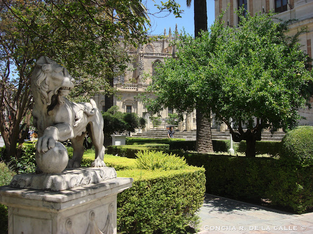 Archivo de Indias - Jardines - Sevilla 5.jpg