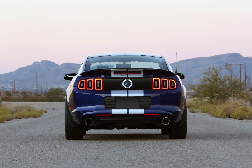 [2014-Shelby-GT-2%255B5%255D.jpg]
