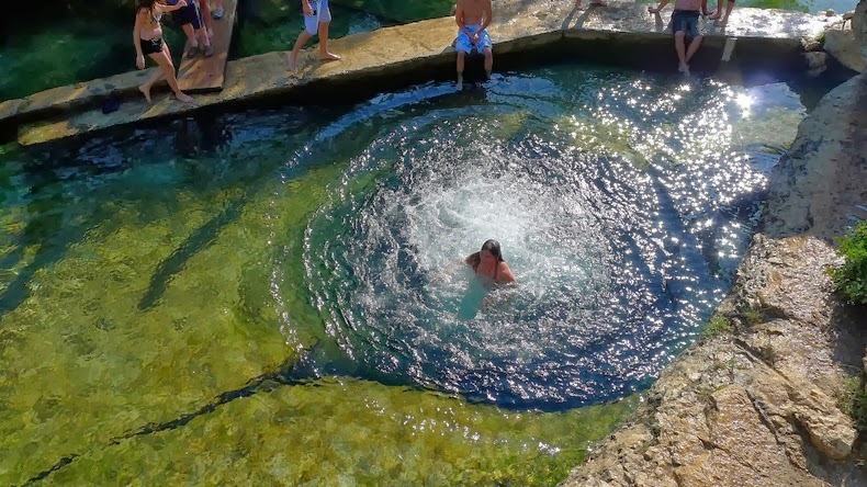 jacobs-well-12