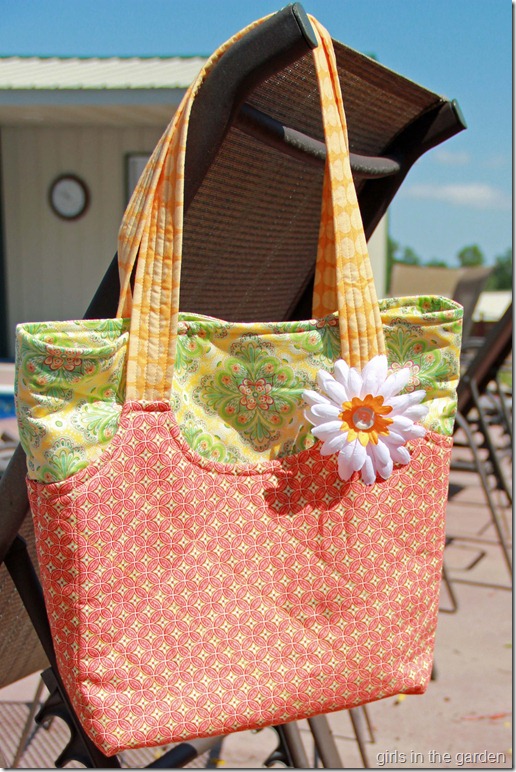 Girls in the Garden: State Street Tote by Bari J