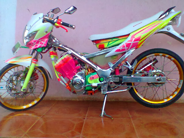 modifikasi motor: Satria fu full airbrush