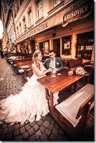 Свадьба в Праге центр города - фотограф Владислав Гаус