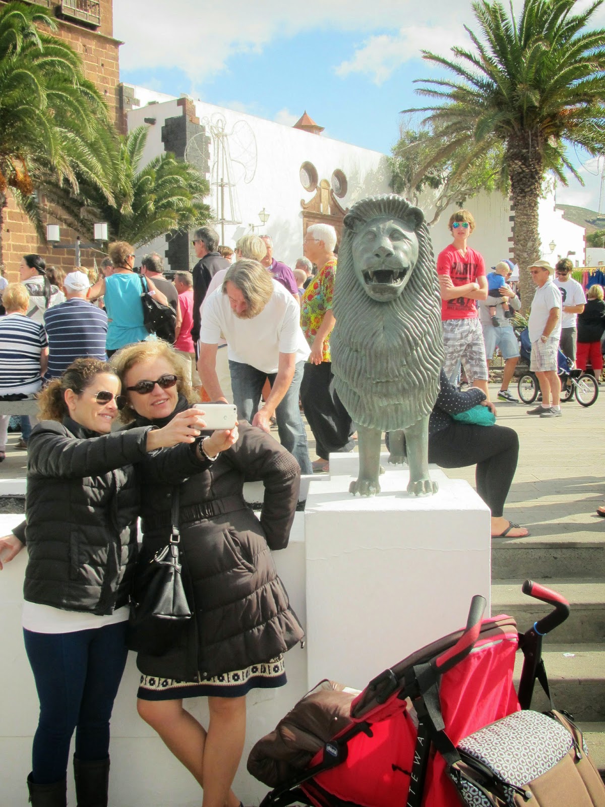 Weihnachten 2022 Lanzarote Weihnachten auf Lanzarote Domingo ultimo y Mercado della Touristica y