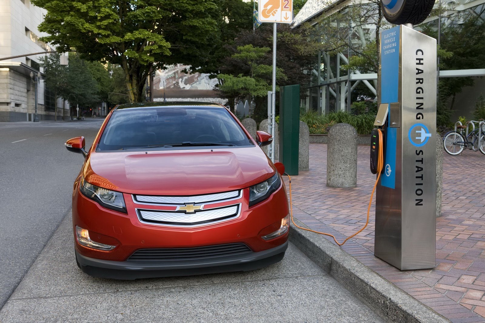 [Chevy-Volt-2%255B2%255D.jpg]