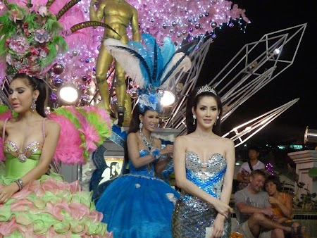 11. Ladyboys - Pattaya.JPG