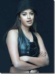 malayalam-actress-chaya-singh-spicy-