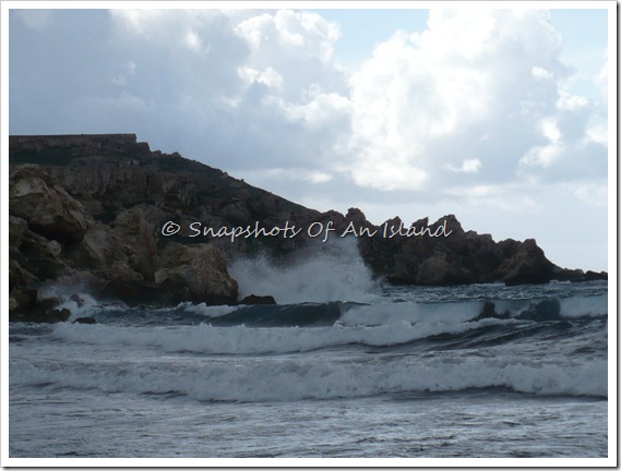 Golden Bay - Stormy Seas 027
