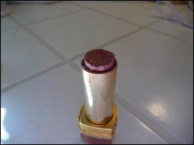 Lipstick 005 (800x600)