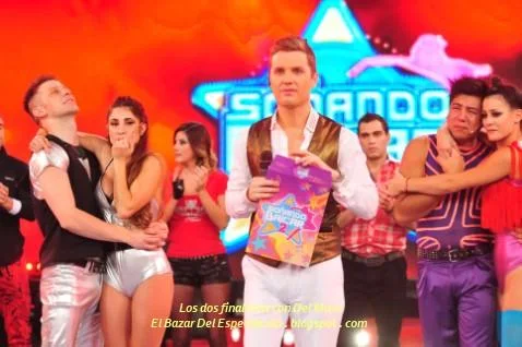 Los dos finalistas con Del Moro.jpg