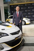2013-Opel-Motorsports-32