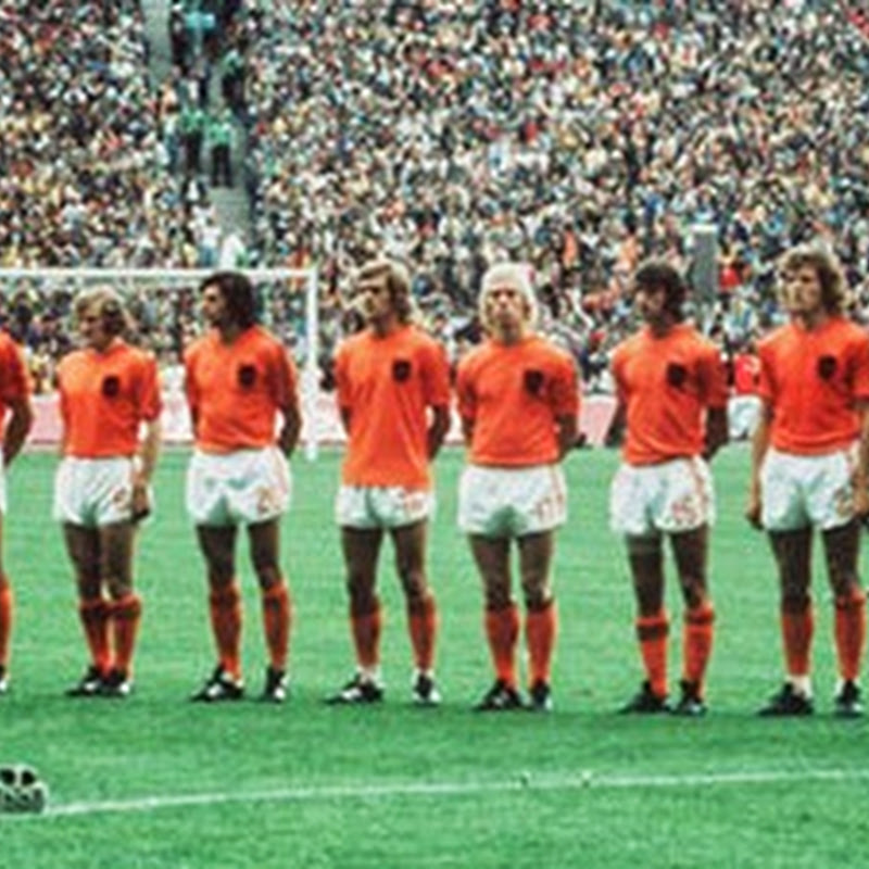 Holanda, la naranja mecánica, una escuela de fútbol.