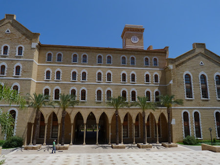 Obiective turistice Liban - American University of Beirut.JPG