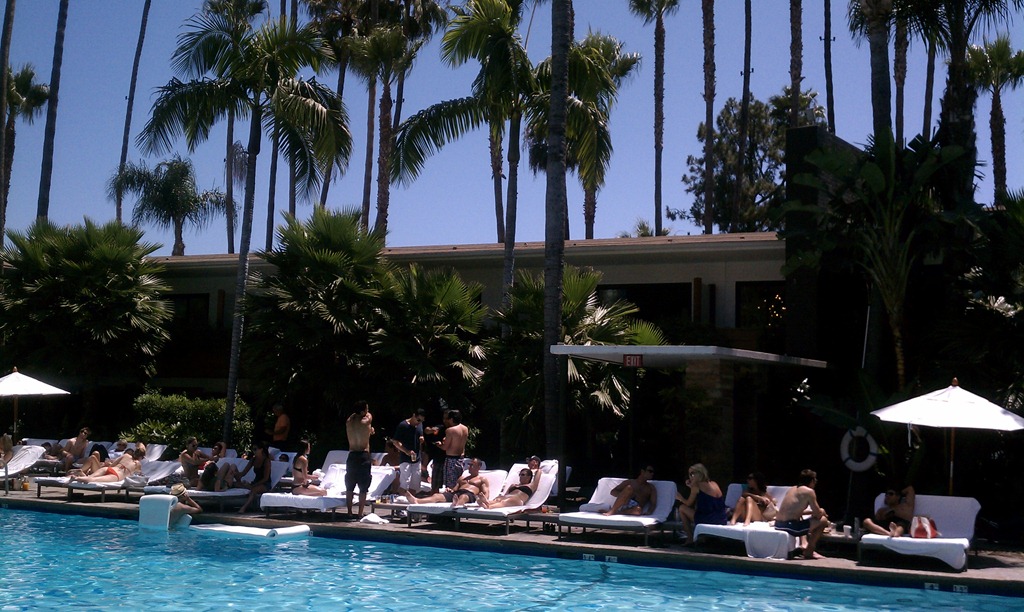 [pool%255B4%255D.jpg]
