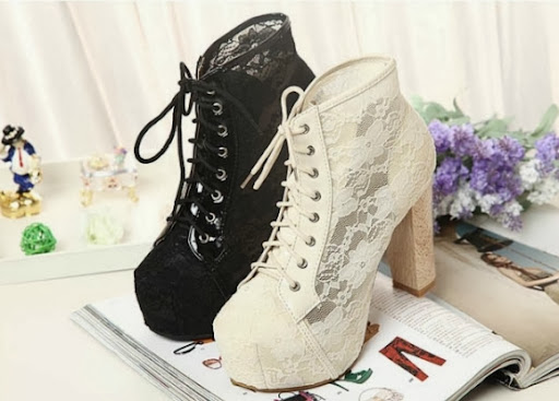 Sandalia Cruzadas Con Dorado Taco Chino