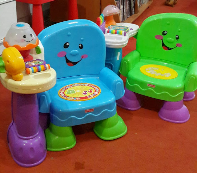 MacamMacamAda Fisher Price Musical Chair