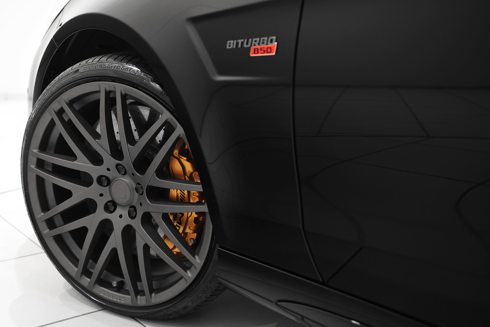 [Brabus-850-60-Biturbo-E-Class-10%255B3%255D.jpg]