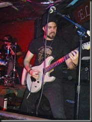 993598_10201323709595568_1327627292_n