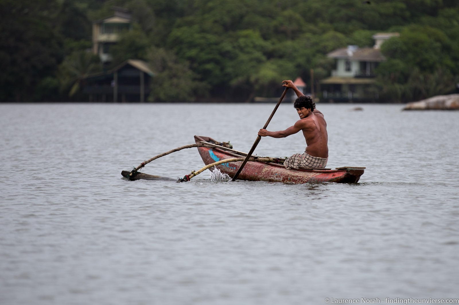 [Sri-Lanka-man-canoeing-scaled5.jpg]