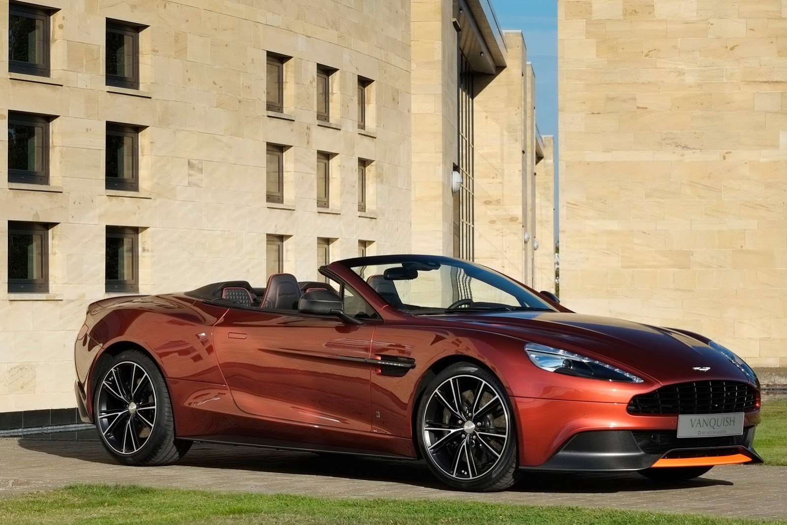 [Aston-Martin-1%255B2%255D.jpg]