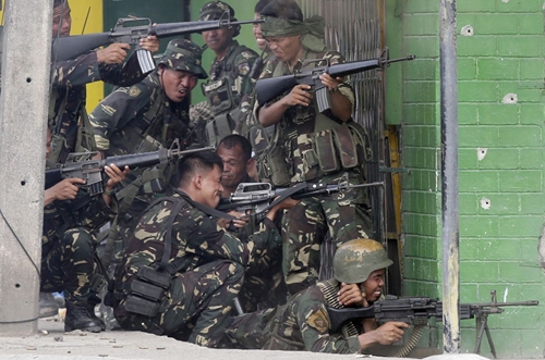 Филиппины: Мусульманские боевики против военных